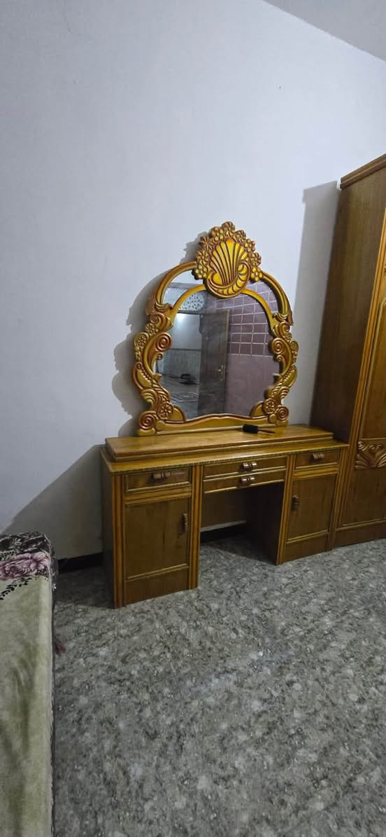 سلام عليكم 
غرفـة اغشـاب مستخدمه درجة أولى للبيع للتواصل خاص أو على الرقم *********** 
مكان بابل الكفل
