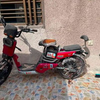 للبيع بغداد الدورةب50 قفل  كوم حديد 07765722098