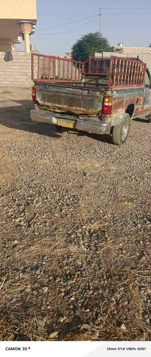 بيكم موديل ٨٦ رقم كركوك. قديم. 
محرك 3yنشاط فول 5 گير. 
محرك كير اكسن شرط... صدرها معمر نظيف
 شاصي ملحوم. تايات انظاف.. باتري جديد. 
الگشر كدام العين.. وكالة بأسمي. ابيع شرط الوكالة. شرعي بمخمور. سيارة جاهزة ترايك بغداد. السعر ٢٠ وبي مجال 
رجاء اخوي المو شراي  لايتعبني.. يوجد توصيل 
الى الشرقاط.. سديرات.. الزاب.. الحويجة.. مخمور.. 
. للاستفسار مكتب الاصحاب.. ***********
