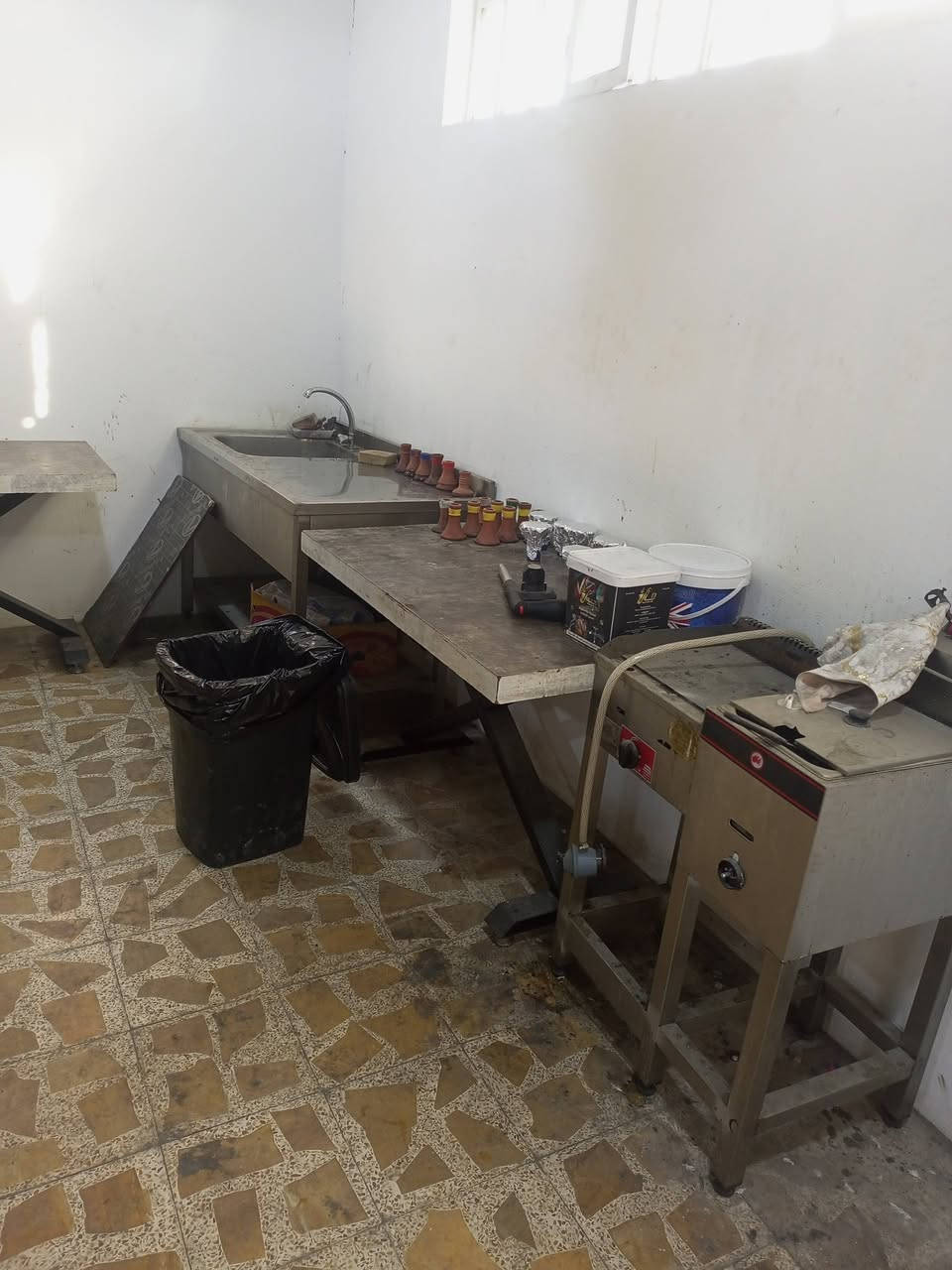 اغراض كوفي • جملة ومفرد • طباخ ٣عيون