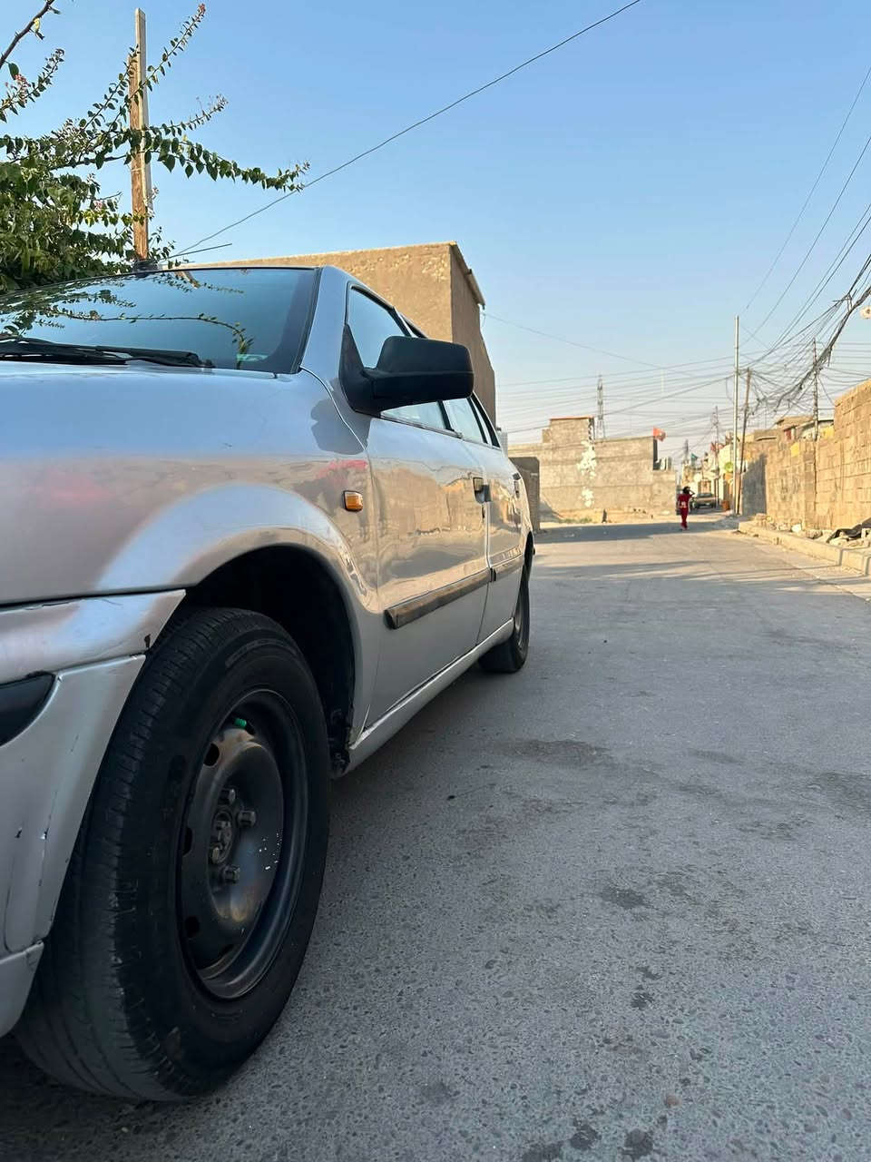 السلام عليكم سمند ٢٠٠٩ سياره جاهزه بسمي رقم جديد كير مكينه تبريد تخم تاير مابيها كل نقص  لا ضربه ولا تبديل  السعر ٣٦  مكاني بغداد 
***********

***********

