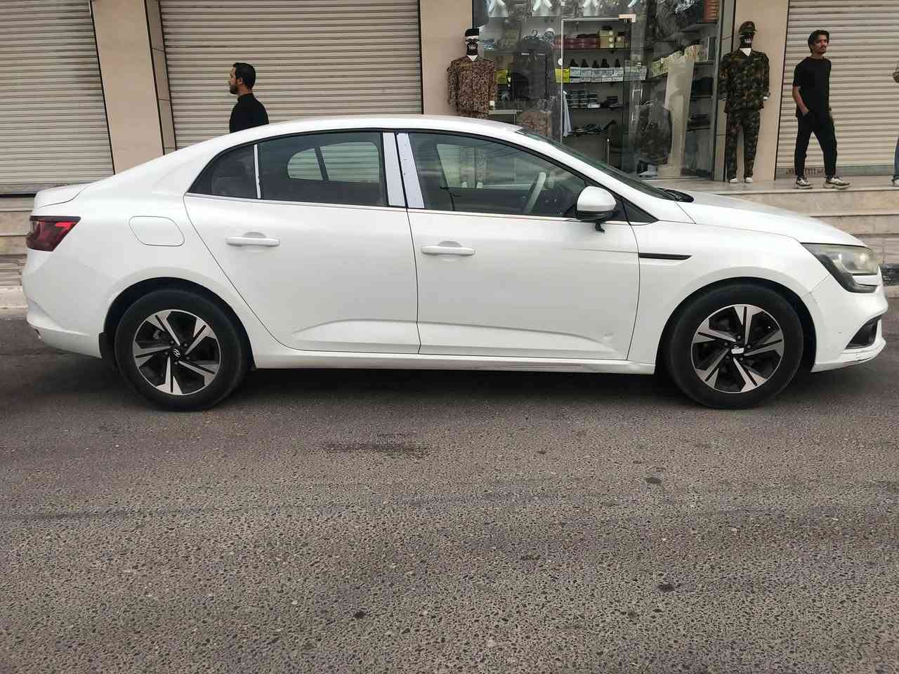 ميغان • ٢٠١٩ • رقم بصره