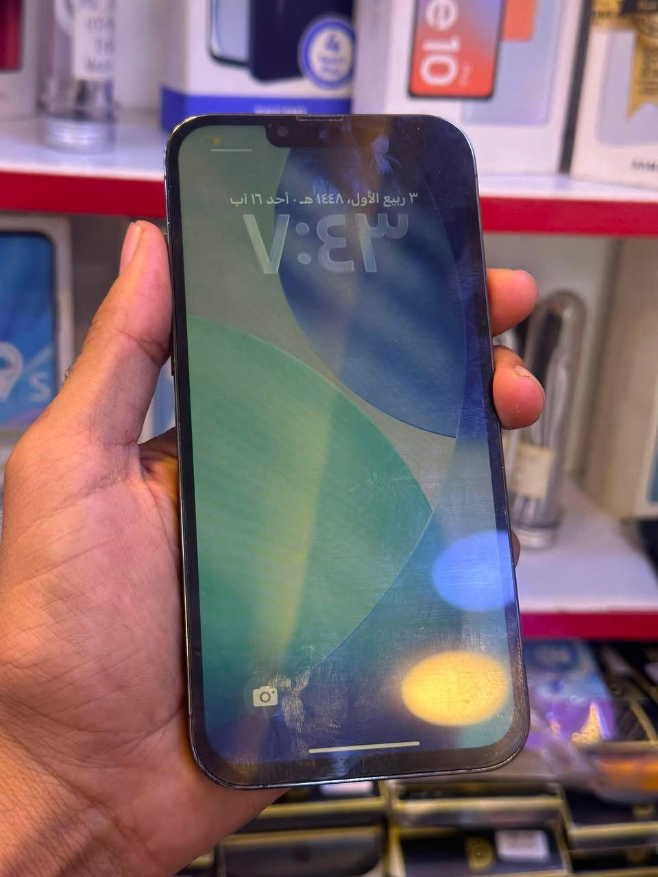 للبيع iPhone 13 Pro Max
المواصفات:
•  الذاكرة: 256GB
•  البطارية: 78%
•  الحالة: مبدل شاشة وكاميرا (شغالات 100%)
•  النظافة: الجهاز نضيف ومرتب
العنوان: بغداد - قطاع 18 - قرب سيارات الأورزدي
رقم التواصل: ***********9
السعر 410
