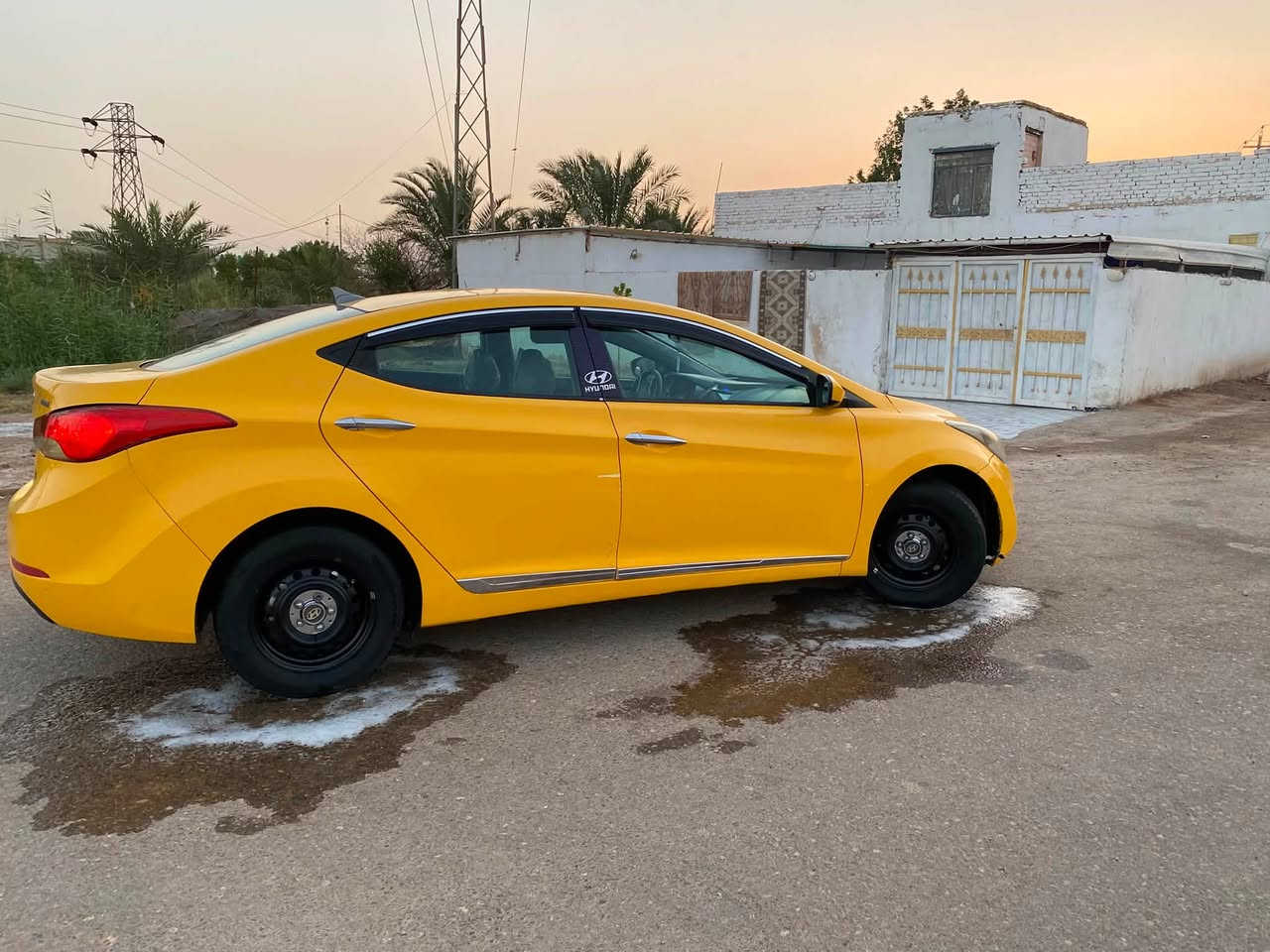 سلام عليكم النتره البيع موديل ٢٠١٣ أمريكيه بيه جاملغ وبنيد رقمه بصره بسمي مكينه ١٨٠٠ قبل ١٥ يوم شديته تبريد ثلج سياره مابيه يي نقص مكانه بل ناصريه سعره ٩٨ وبيه مجال ***********

