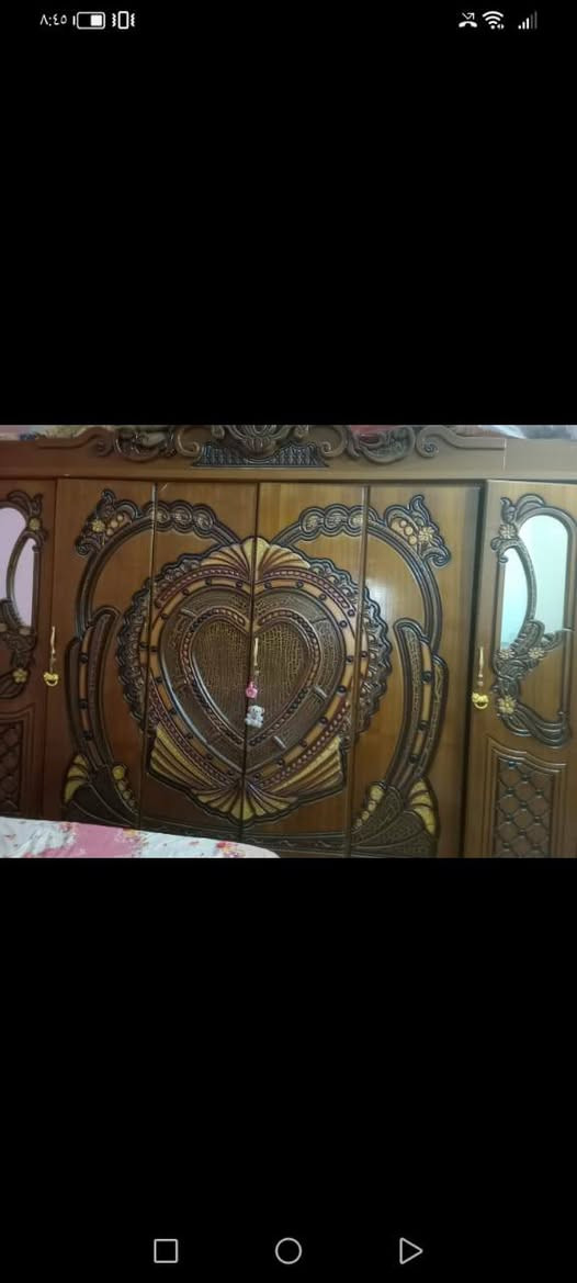 السلام عليكم من رخصت ادمن عندي غرفه نضيفه خشب صاج السعر ٥٥٠شراي يتصل ***********
