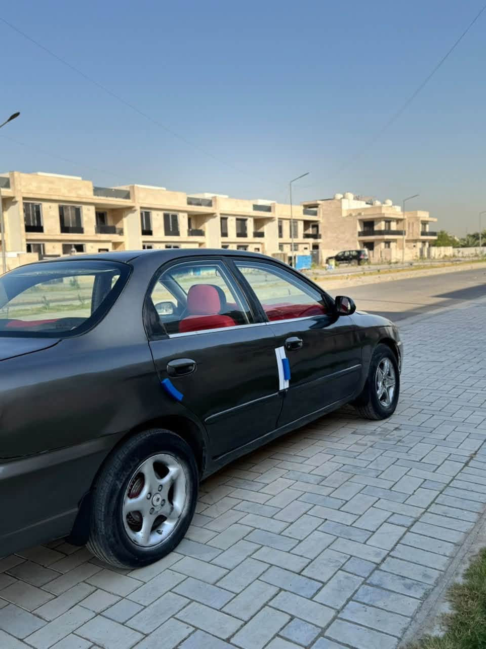 السلام عليكم
سبكترا موديل 2003 مكينه كير مكفولات صدر تايرات جديد داخل نضيف مصبوغه للجماليه رقم بغداد مميز بسمي مكاني حي الجهاد سعر 33
اتصل ***********
