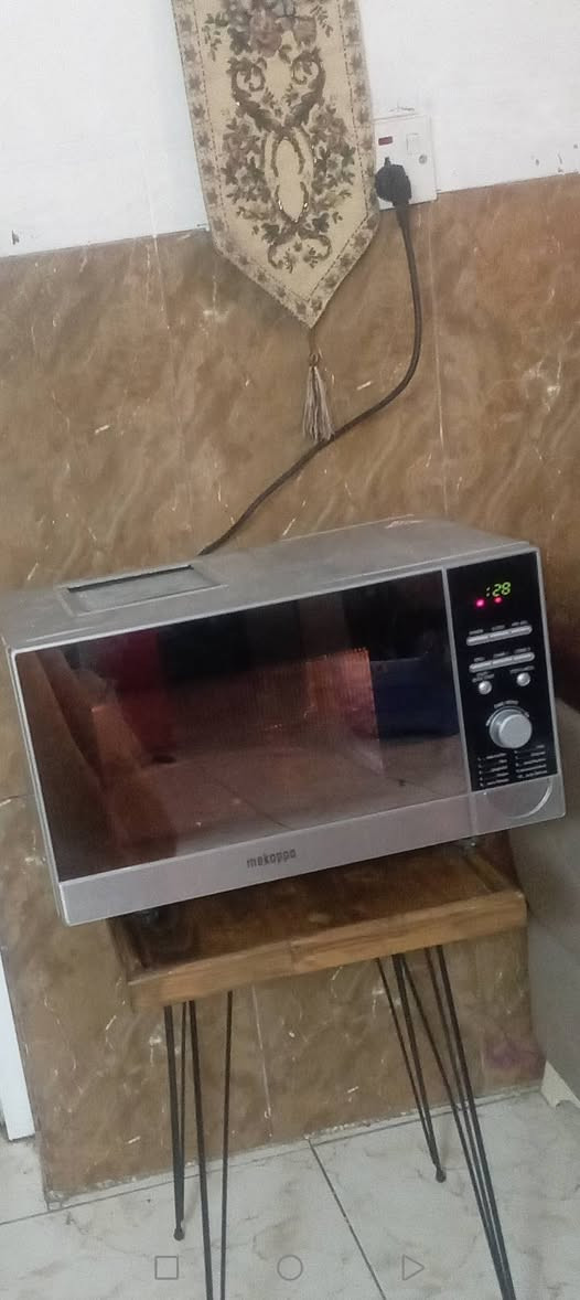 تواصل خاص فقط. مع ارساال صوره الغرض المطلووب. ماااتواجد تعليقات
اربيل

نص مكتوب في الصور:
- سرير نفر
- قاعدة صومية
- ميز شاشة راقي جدا ونظيف قياس ١٦٠ ٦٥ الف
- مجرات نظيفات ٥٠ الف
