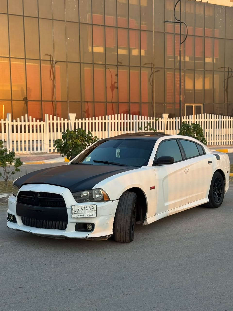 تشارجر SRT • ٢٠١١ • رقم البصره