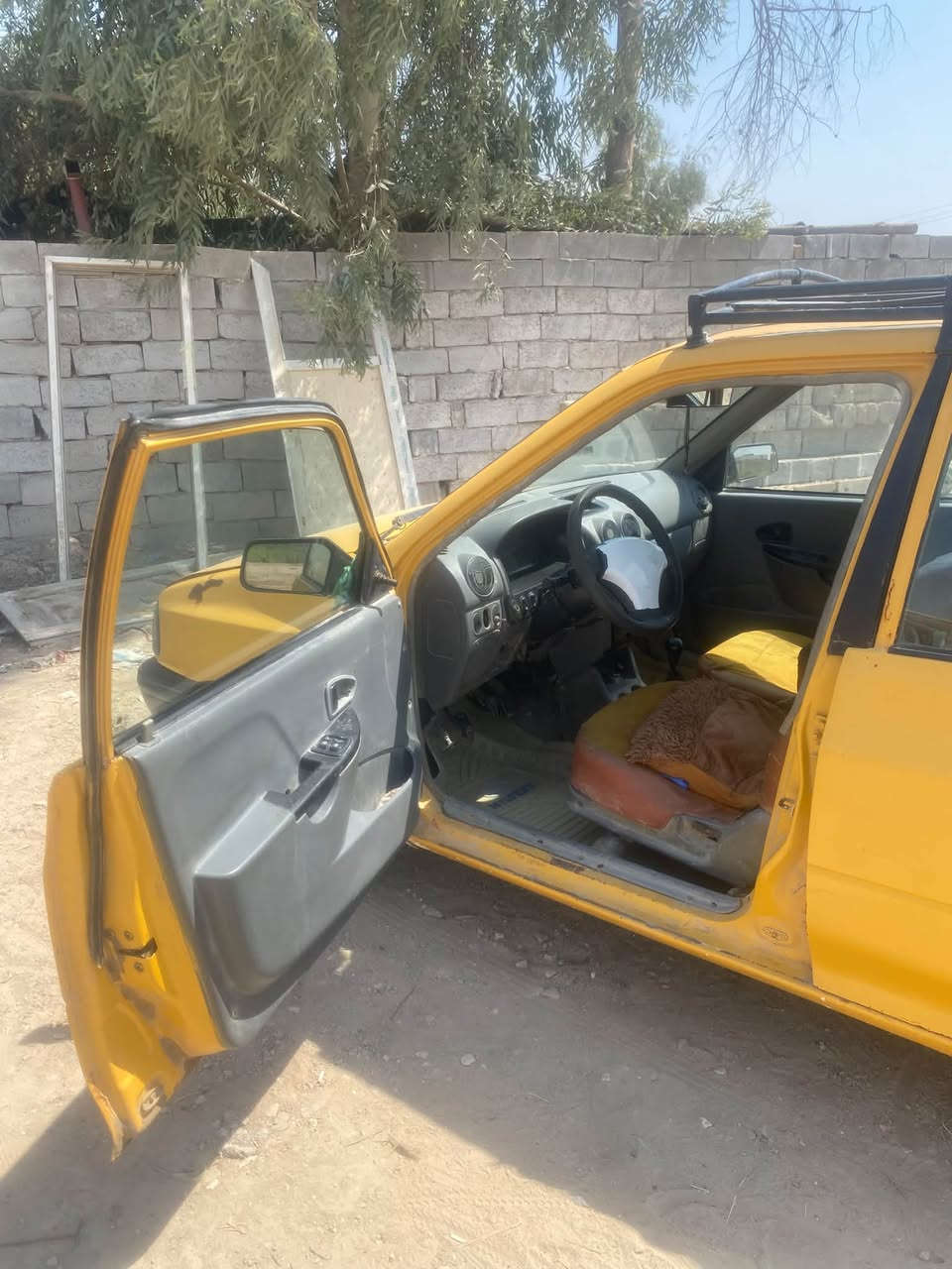 سلام عليكم
سايبة موديل ١٢  للبيع 
مكينه تنقص 
گير مكفول 
السعر ٢٠  مكاني قضاء عفك 
***********
