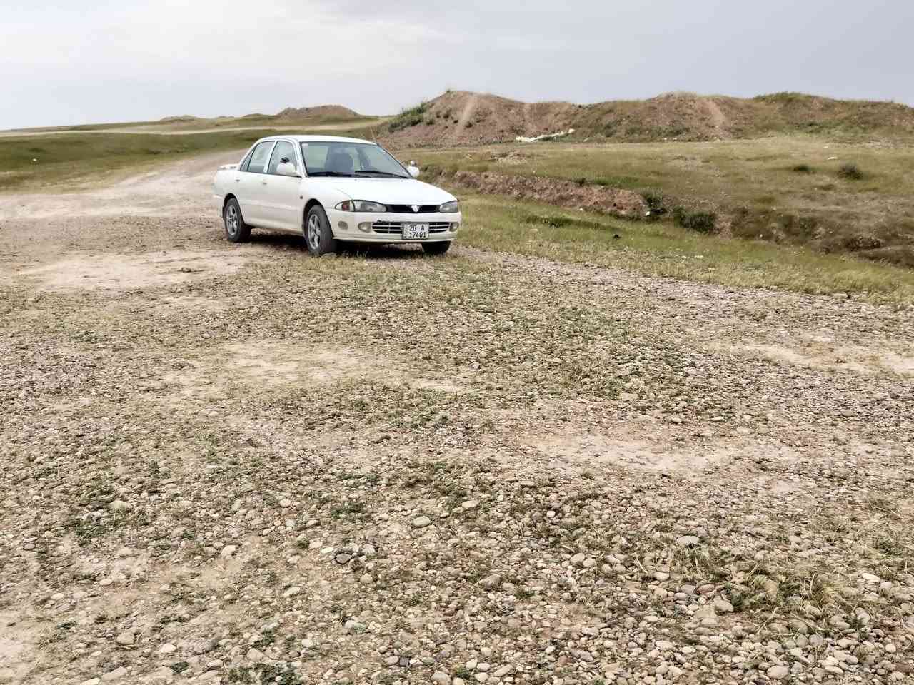 2002 مابيه صبغ على البلاد شاشه وكامره كير عادي كابرتر تبريد يشتغل بس شوي ضعيف سيارة حلوه وناعمه سعرها 46 $ وبيه مجال ***********. ديالى بعقوبة
