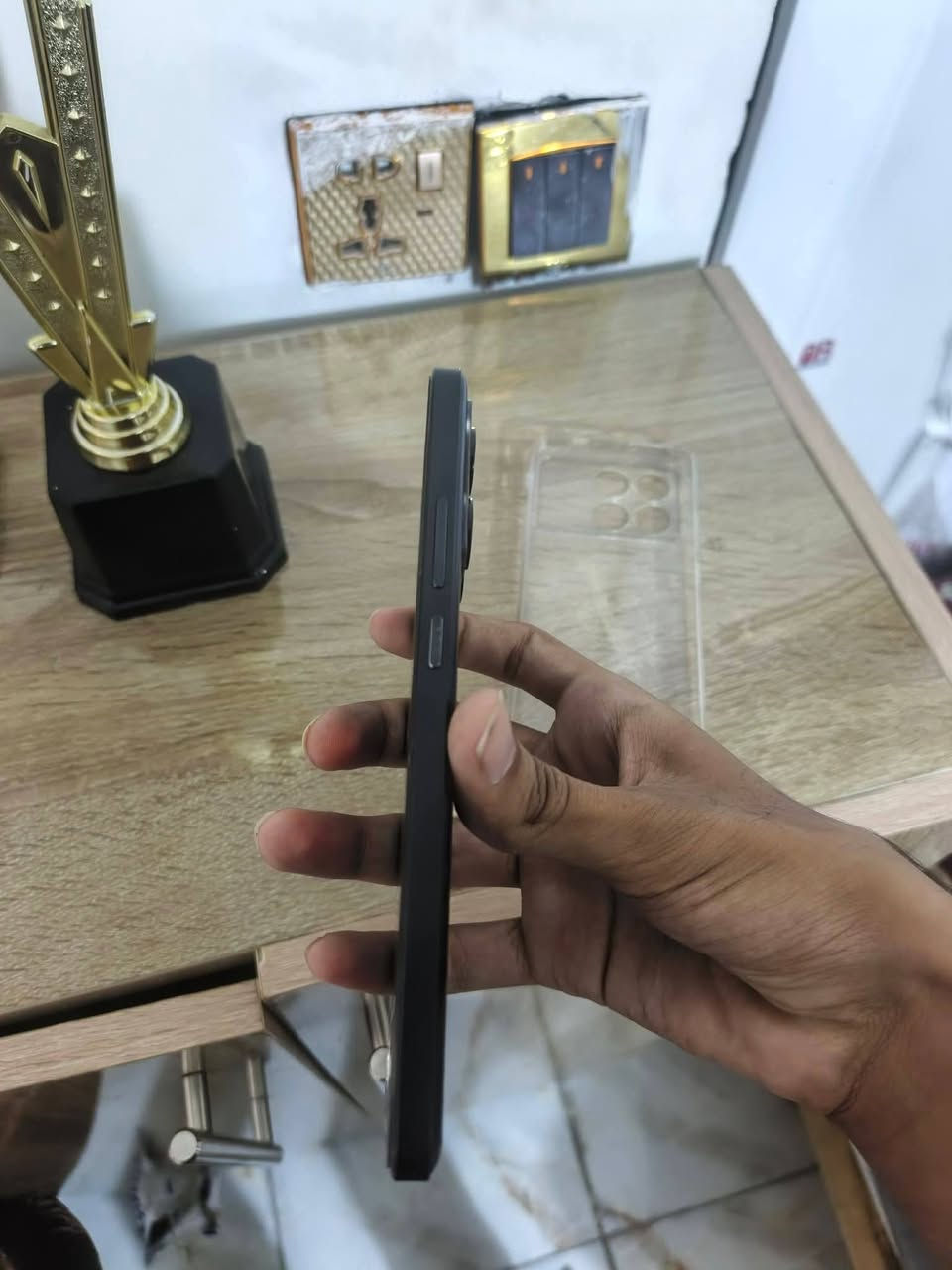 السلام عليكم للبيع بوكو اكس 6بروفايف جي جهاز شرط نضافه فول ذاكرة 512رام 24 بوبجي 120فريم السعر 315وبي مجال للاستفسار الاتصال ***********
