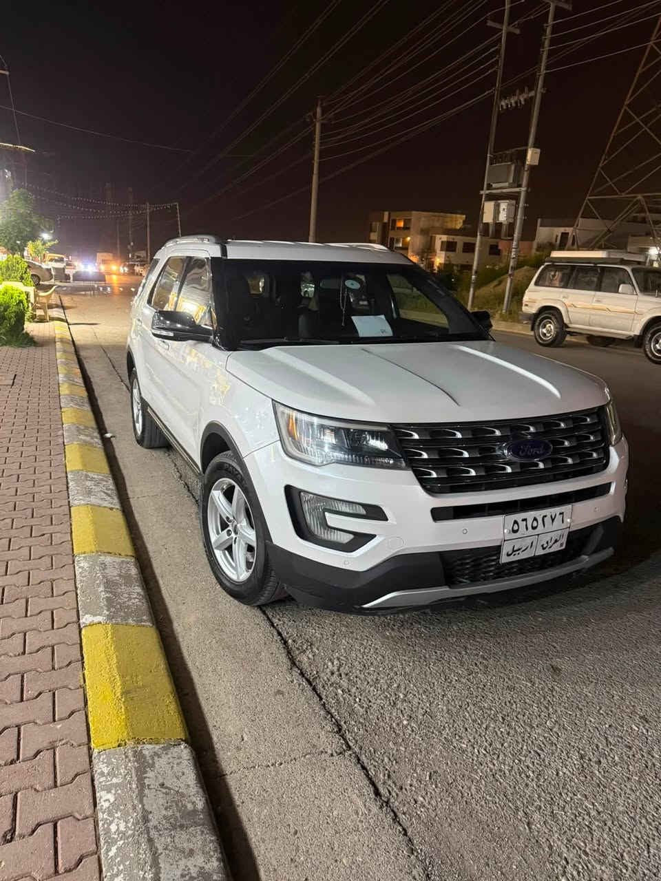 فورد اكسبلورر XLT دبل اكسل 4*4 مكينه 6 سلندر 3500 خليجي مستعمل فول عدا سلايد
مكانها سليمانيه 

سونار ويه الصور شواصي بشرط 

سنويه جديده بسمي 2031 

هزه وفحص مرور جديد 

تخم تاير جديد 

متحتاج اي مصاريف 

مكانها سليمانيه للتذكير 

السعر ١٦٥$ 165$ بيها مجال للطيبين 

واتساب موجود ***********

