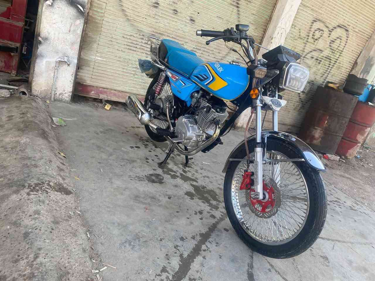 دراجه تايكر خمسه كير بعده جديده بيها نشاط فول و معدل نضافه ١٠٠ عله ١٠٠ ما عايزها كلشي مكاني سامرا رقم ***********
