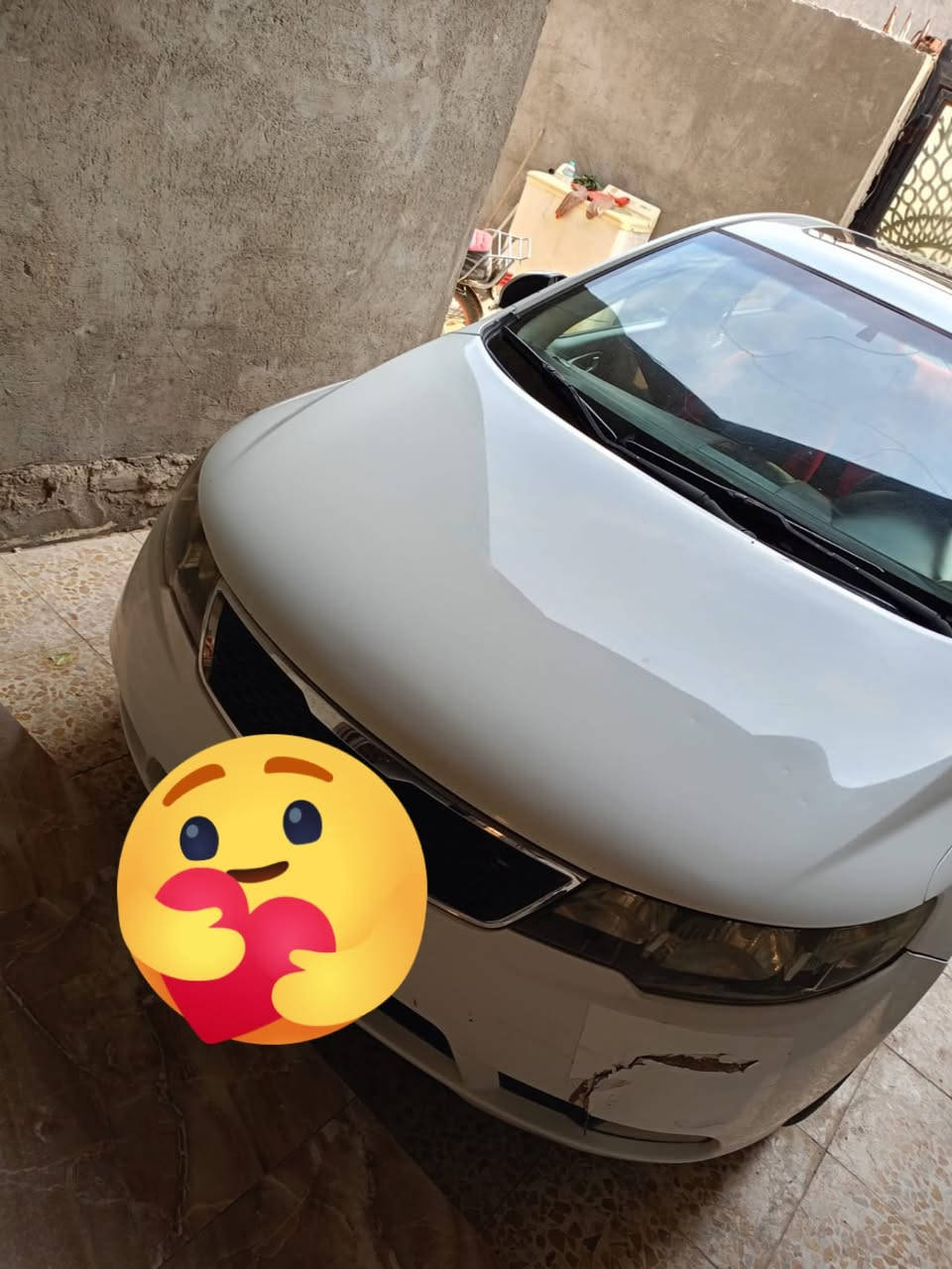 السلام عليكم من رخصت الادمن 
كيا سيراتو مديل ٢٠١٢ خليجي فول مواصفات ⁉️⁉️
بيها ملاحضات تكحيل وبارد اي ضربة قوية مابيها 
كير ومكينه تبريد كلشي تمام 
رقم بصرة هسه مجدد سنوية وارقام  باسمي 
السعر 85 وبيها مجال ⁉️⁉️
متواجد فقط اتصال مكلف ب النشر
العنوان شط العرب التنومة 
رقم الهاتف ***********
