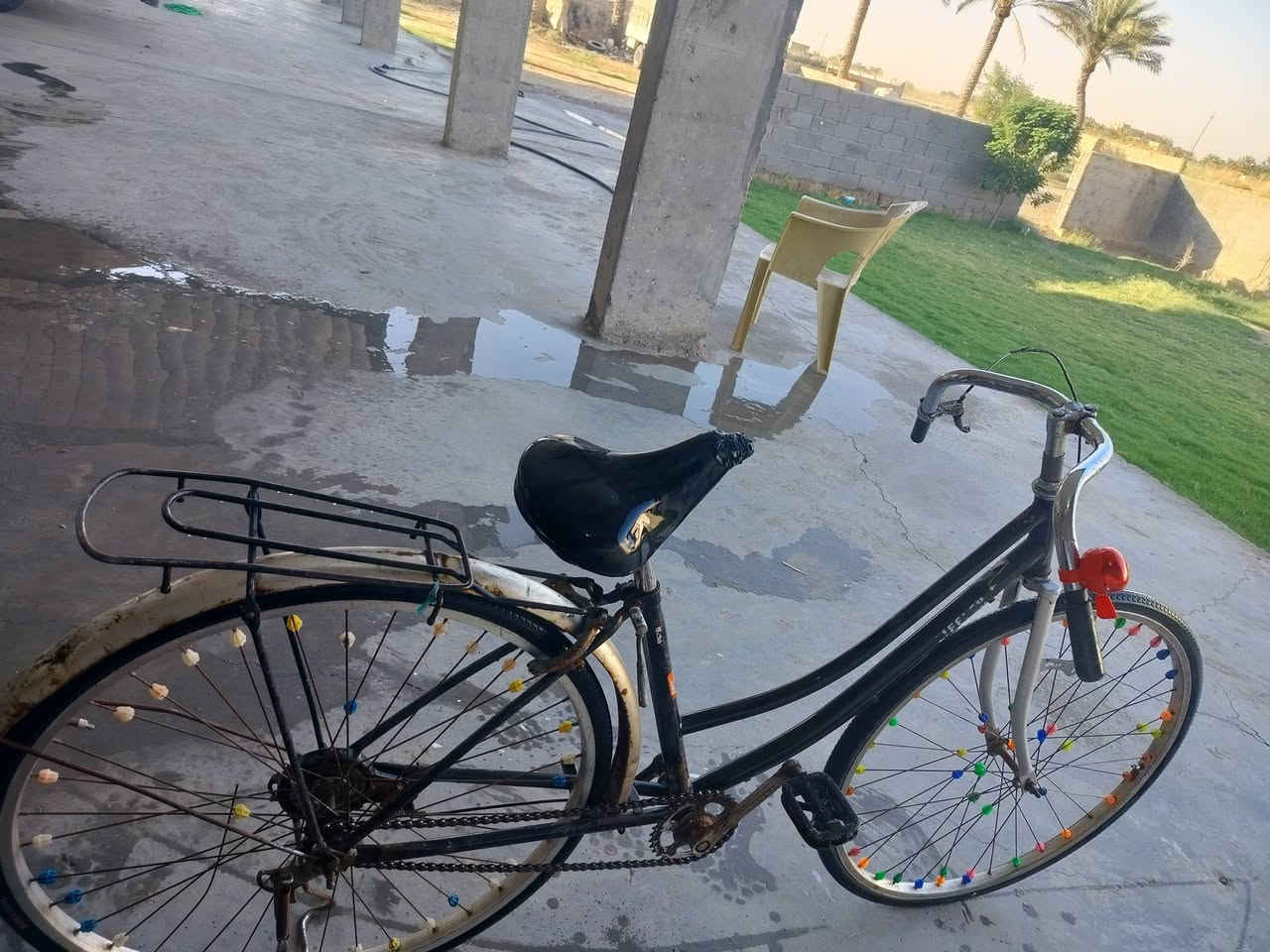 السلام عليكم بايسكل للبيع حجم 26 واتساب*********** سعر 50 وبمجاعه العنوان اللطيفيه
