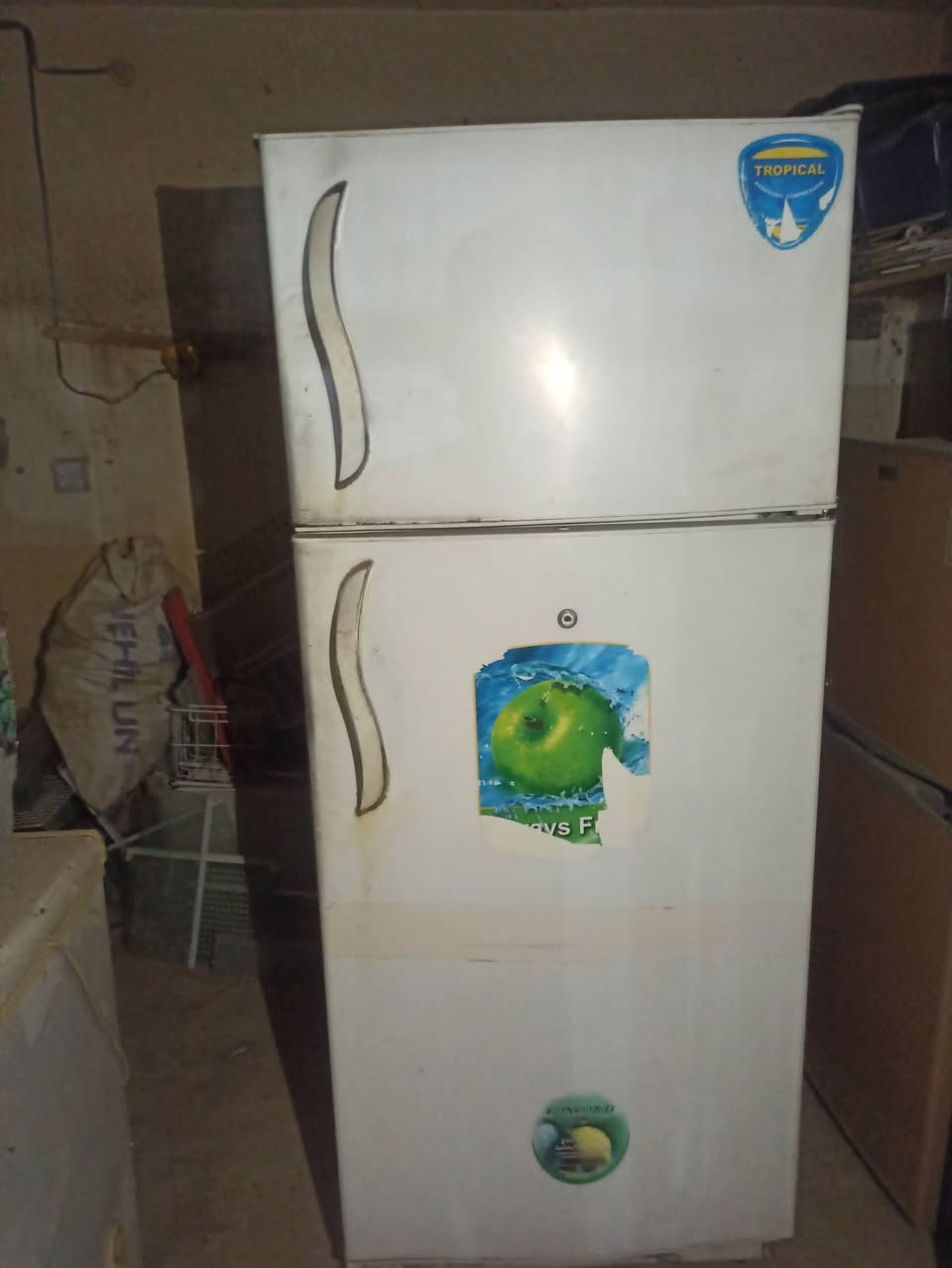 ثلاجه فول وعلى الفحص
***********
