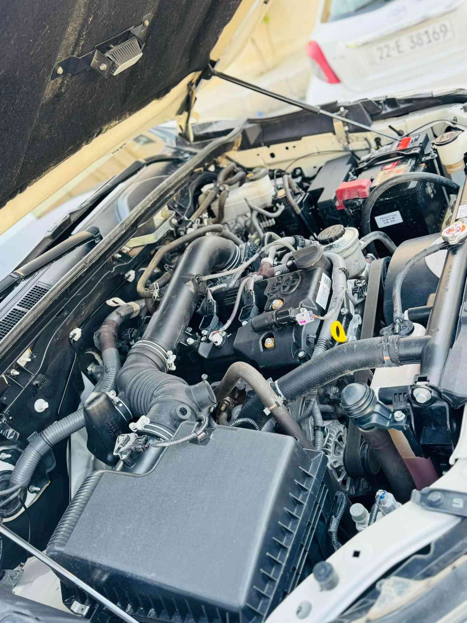 🚘 للبيع | تويوتا هايلوكس 2023 – فورويل

🔹 الموديل: 2023
🔹 النوع: فورويل 4×4
🔹 الوقود: بنزين
🔹 الگير: أوتوماتيك
🔹 المواصفات: فول مواصفات «ساز»
🔹 الرقم: أربيل وكالة – تحويل
🔹 الممشى: فقط 50000 كم — أخت الزيرو ✨
🔹 الكفالة: مكفولة كفالة عامة
🔹 دوشمة بلادية
🔹 الدهن: دهن شركة، مبدل إلها
📍 الموقع: اربيل نفس اربيل
🔹 قباغ المحرك مفتوح بسبب طالع ولف صلحنا ب شركه
🔥 سيارة نظيفة ومواصفاتها كاملة، جاهزة للفحص والبيع.
سعر 269 مجال قليل
للاستفسار والتفاصيل: 
***********
