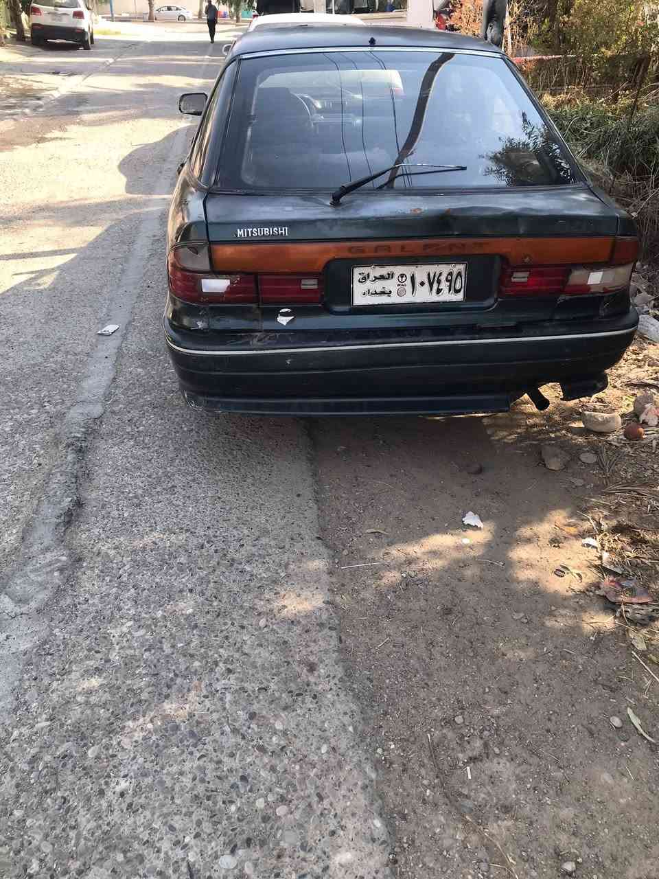 سةرةتا بةناوي خواي گةورة 
ئةم سةيارة بو فروشتن 
گير و مةكينة بةشةرت 
جام كارةبا 
قوفل مةركةزي 
ناو بةرة دةرگاي بي عةيبة 
سةيارةكة ئارمي سليمانية 
شوين كةلار 
سعري 11گةلا 
***********
