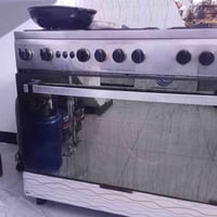 طباخ • للبيع
