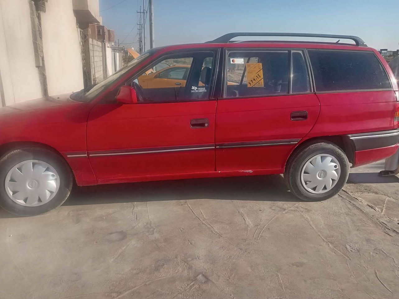 استرا موديل 93 محرك كير شرط حجم 16 شرعي موجود شرط تحويل صبغ مكانت سياره حيل حلوا طخم ورا وكدام جديد اني مكلف بل منشور مكان سياره موصل حي سماح ***********    ***********
