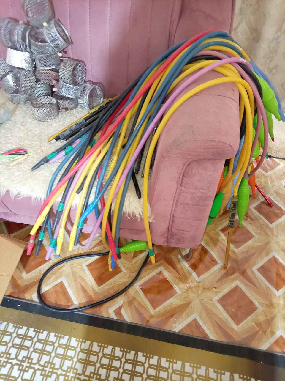 غراض للبيع في البناء الجاهز خلف ملعب قديم رقم الاتصال ***********
