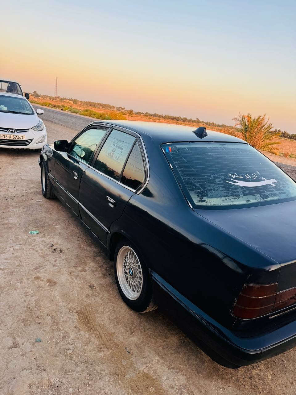 530 V8
كير ومكينه خير من الله اصراف ماكو

صدر امامي خلفي جديد منضومه تبريد شغاله نقصه غاز فقط

المكينه بيها لاستيك ولف بس من اشغل تطلع دخانه فقط مابيها تنقيص غرفته مدوشمه ولباقي شوفت عينك
55وبيها مجال 

***********

