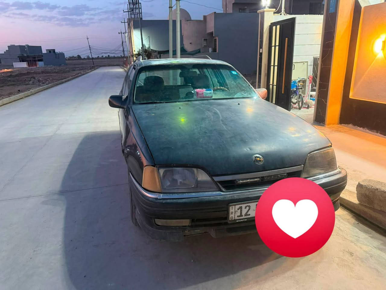 🚗 للبيع – أوبل أوميكا استيشن موديل 1991
🖤 اللون: أسود

⚡ جامات كهرباء

🌞 فتحة سقف

🛞 طخم أمامي وخلفي جديد

🛞 إطارات جديدة
حجمممم المكينة 20 بلادي
⛽ كابون بنزين

📄 بااسمي رقم وسنوية جديدة 

 رقم السيارة نينوى 

🔄 شرط التحويل

📍 الموصل – الجانب الأيسر

 ... حي الزهراء 

هاتف ***********
