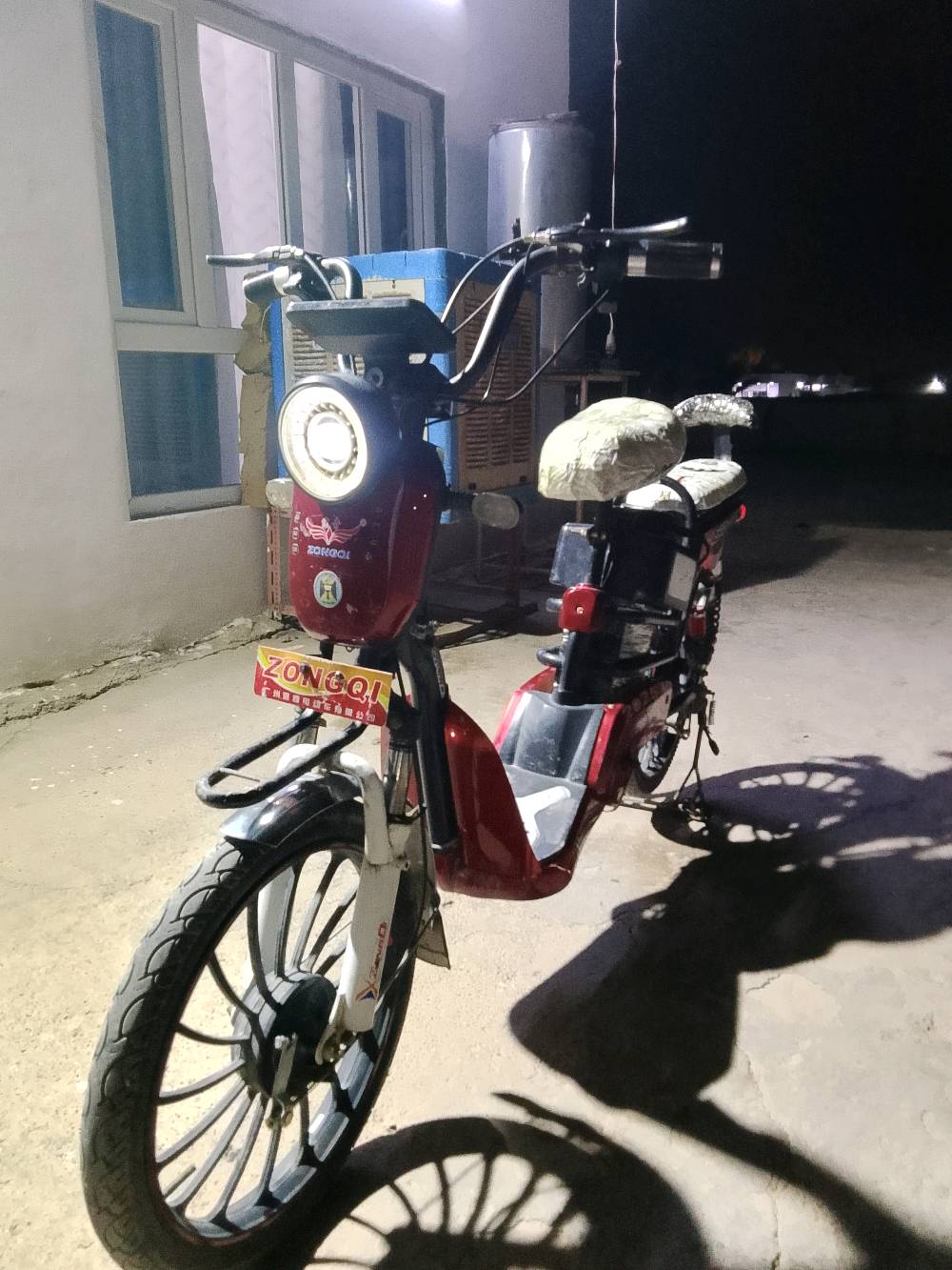 درجه شحن حجم 20  نضيف بطريته 4 شاده جديد
شاشا شغال ما بي عيب موديل. 2025 كهربايات كله شغال شحنه موجوده 220  بي مجال قليل حك جيه كركوك ملا عبدالله فلكه وادي نفط***********