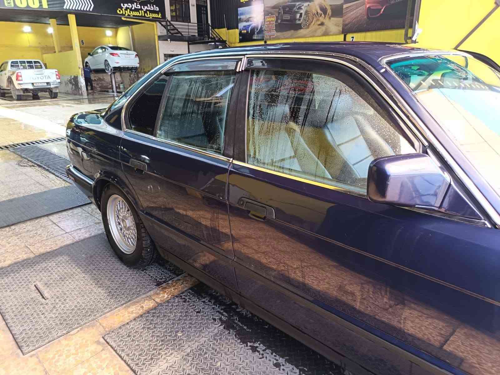 بي ام 535 موديل 91 مكينه فل شرط كير شرط رقم نكليزي سنويه 31 مكفوله من الحادث كشنات جلد جدد طخم جديد سياره مناقصها اي شي  سعرها 55 وبيها مجال
***********
***********
بي ام 535 موديل 91 مكينه فل شرط كير اوتماتيك شرط رقم نكليزي سنويه 31 مكفوله من الحادث كشنات جلد جدد طخم جديد سياره مناقصها اي شي  سعرها 55 وبيها مجال

نص مكتوب في الصور:
- ***********
