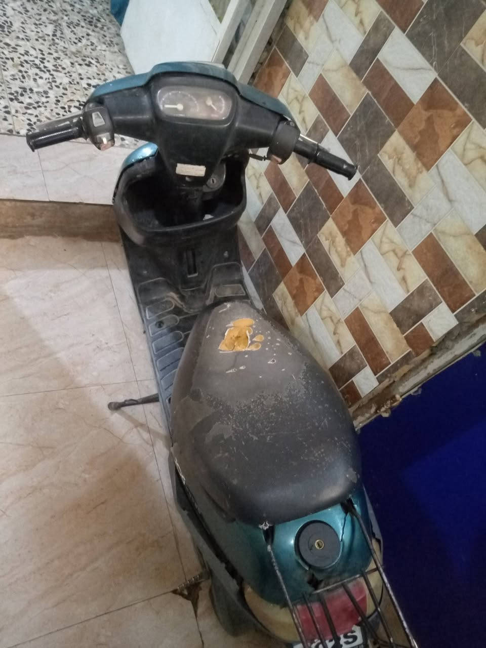 دراجه بطه للبيع كهربائيات ما تشتغل ناعمه حلوه السعر ١٧٥ وبيه مجال الاستفسار واتساب : ***********
