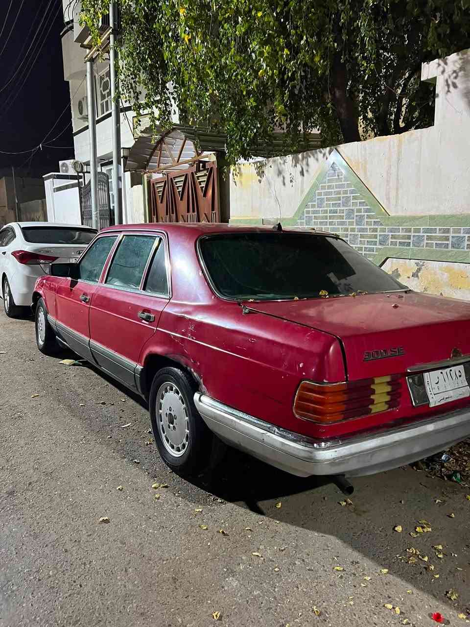 يوجد مرسدس موديل 91
محرك بطه كير بطه  
تجي جيك تخذ 
اده اكو مراوس سياره احدث عادي خلي يجي خاص 
مكاني الرمادي تاميم 8اشباط 
***********
