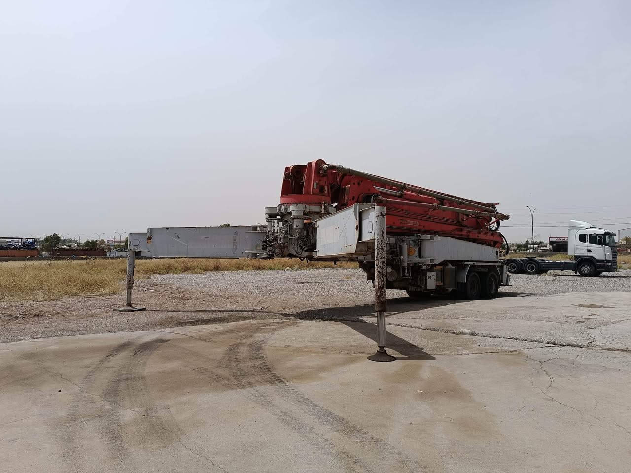 للبيع جهاز بتس ماستر 52متر  5كرينات  ربل230 شوط طويل  دبل مضخه كامل  نقصه ريمونت وكم بوري 
وليريدمنه قطع تفصيخ ابيعله
مكانة بغداد الرستمية ***********
— في ‏بغداد الرستميه‏.
