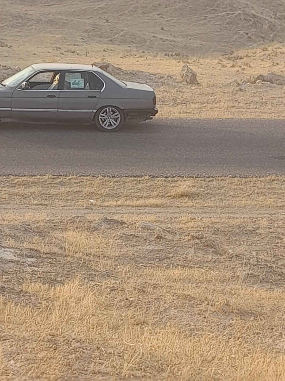 السلام عليكم
للبيع بي ام ٧٣٥ رقم ديالى الماني سنوية بعد ما ساقطة كير محرك اكسل شرط  بدون تحويل راعيها ما اندلو  السعر  20وبها مجال والباقي شوف العين العنوان العلم الربيضة للاستفسار اتصل عالرقم  ***********
