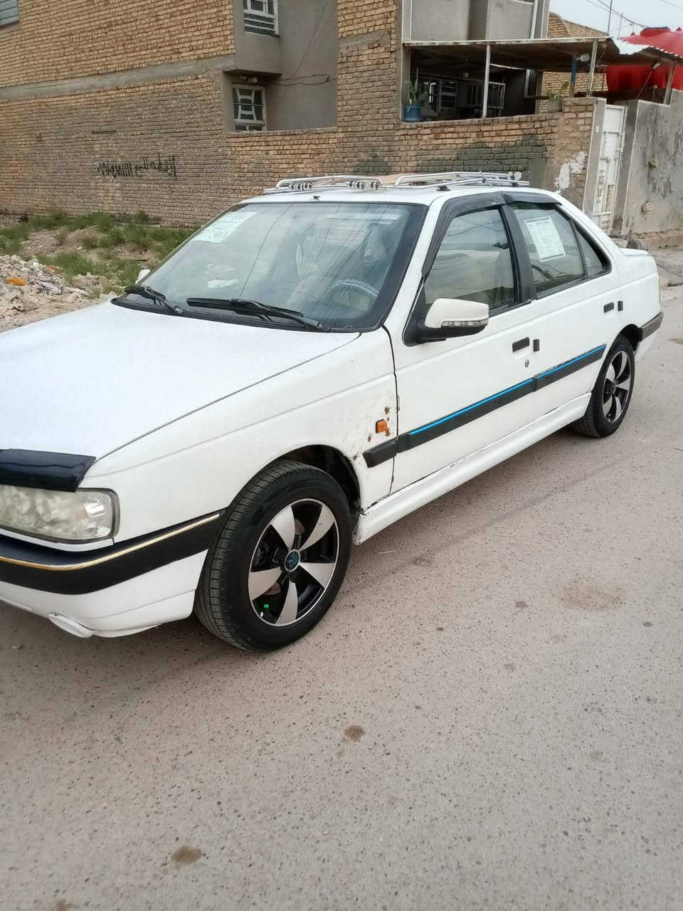 بيجو لميس • ٢٠٠٩ • ٢٩ ورقة