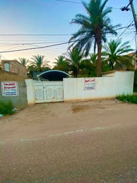 بيت لال بيع مساحه 200 واجه 10نزال 20ركن عشارع  يحتوي عله استقبال وصاله...