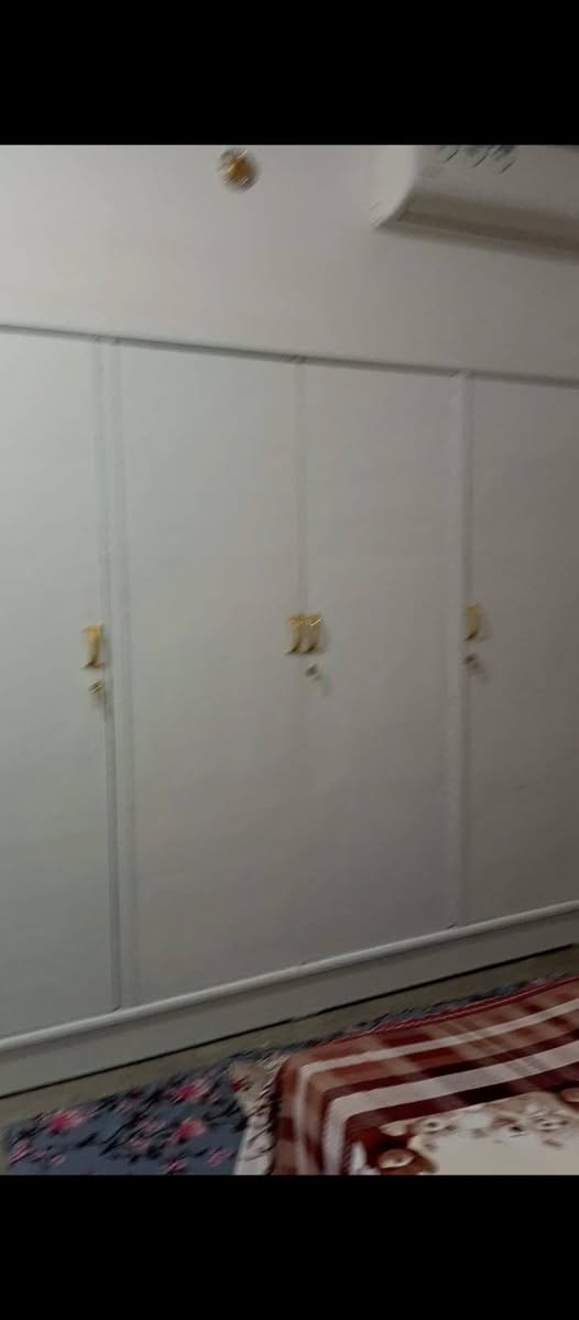 غرفة للبيع عراقية حطاطه طابق واحد
السعر ٥٥٠
أربع أبواب تواصل مع ***********
