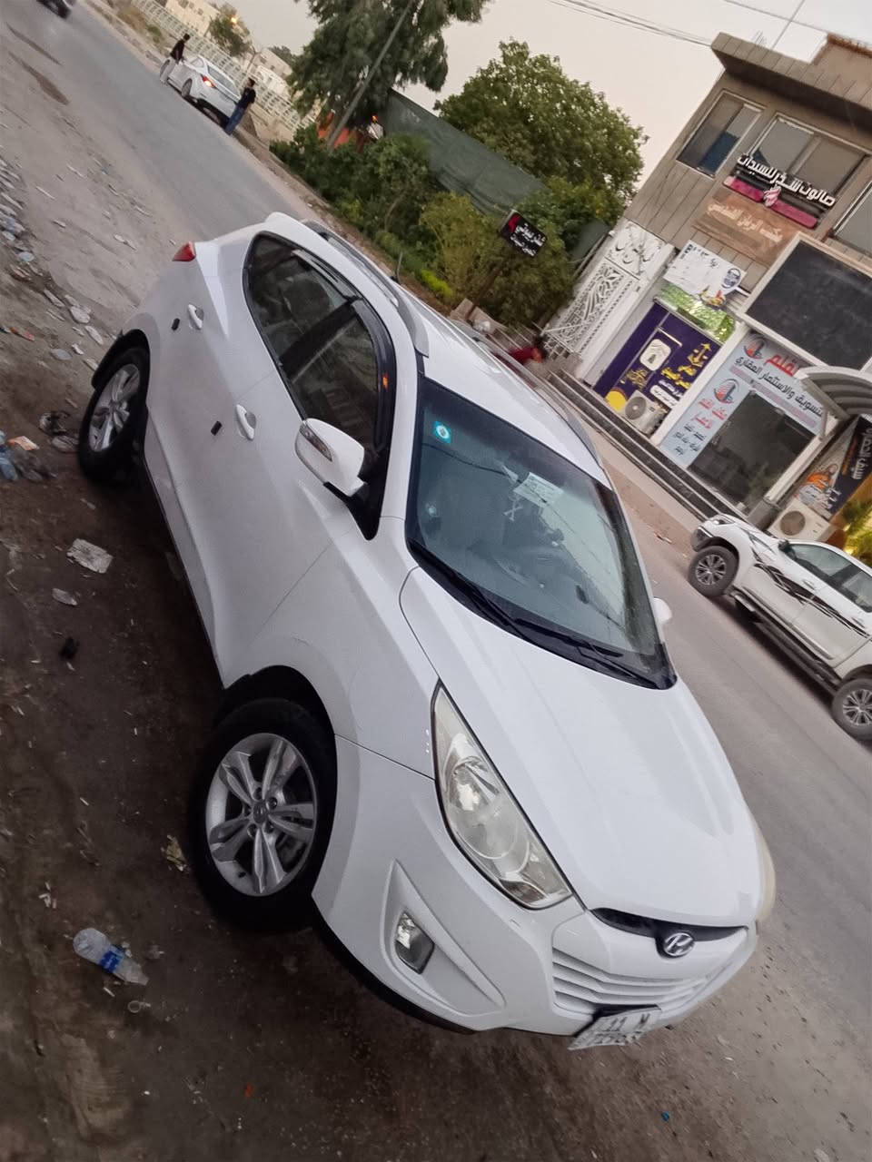 توسان خليجي 119ورقه بدون ضربه ماشيه 110
مكينه دوش سياره علبلاد حلوه ونشطه وتبريد ثلج رقم بغداد مداور ثانيوم 
بيهه بين البابين صبغ اثر شريط الخطه من وخرو جلع الصبغ مكفوله من الضربه وكير ومكينه كفاله وتبريد 
مكاني بلحله مركز المدينه شارع الكورنيش 
***********
***********
بيهن واتساب

