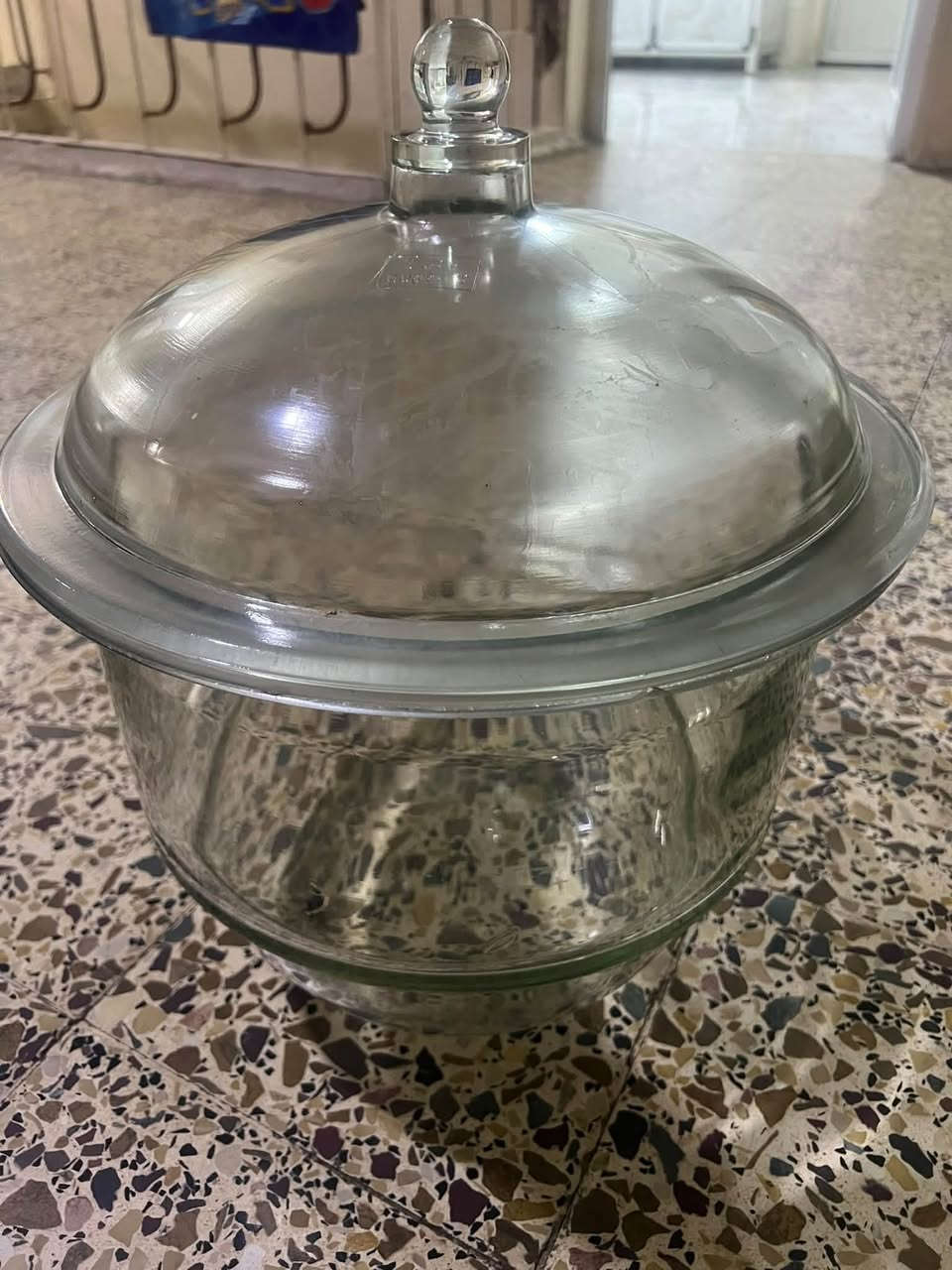 للبيع • جانب الايمن • ادفع سعر