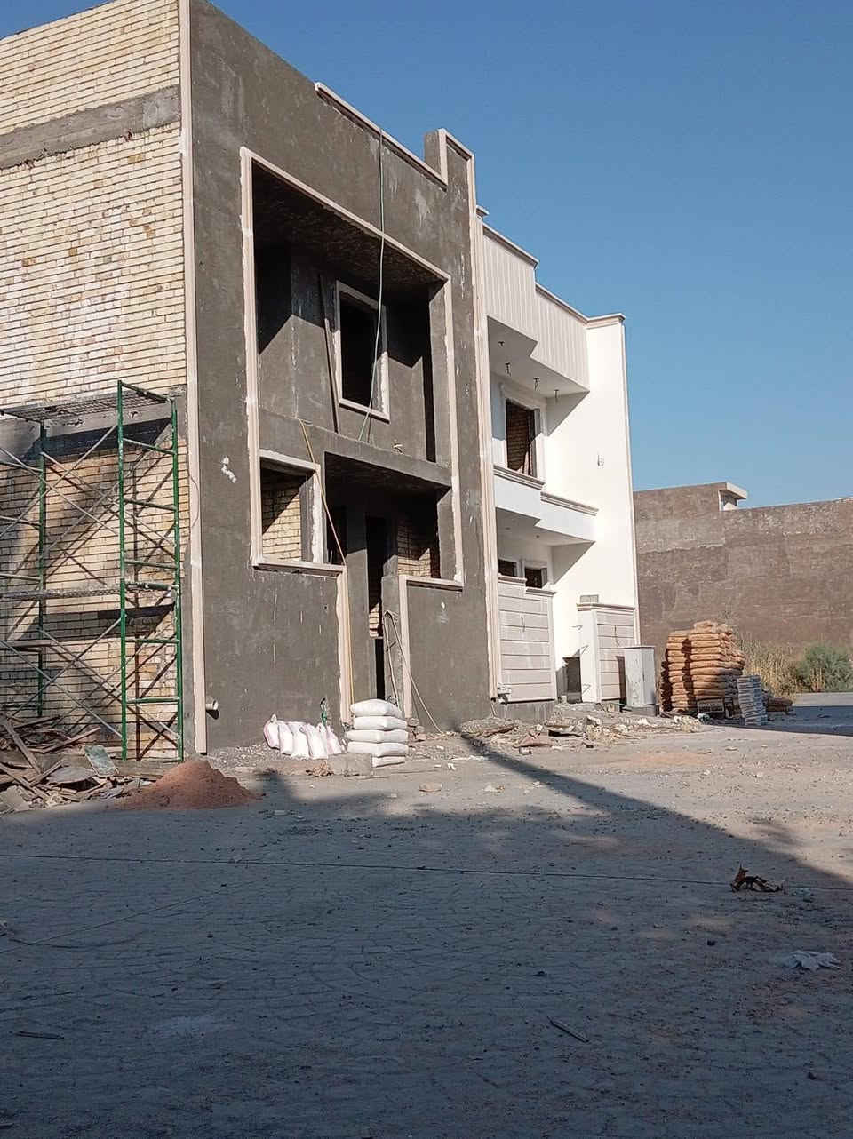 جص بورك 7
لبخ سقل المتر 6
لبخ ونثر المتر 7
لبخ اجراره 5
لبخ تصفير المتر 8
لبخ تشميع خارجي 3 
لبخ تشميع داخلي 2ونص
 كادر  كامل وشغل مصاطر وفول 
الستفسارالتصال بلرقم وبلخدنه
***********
