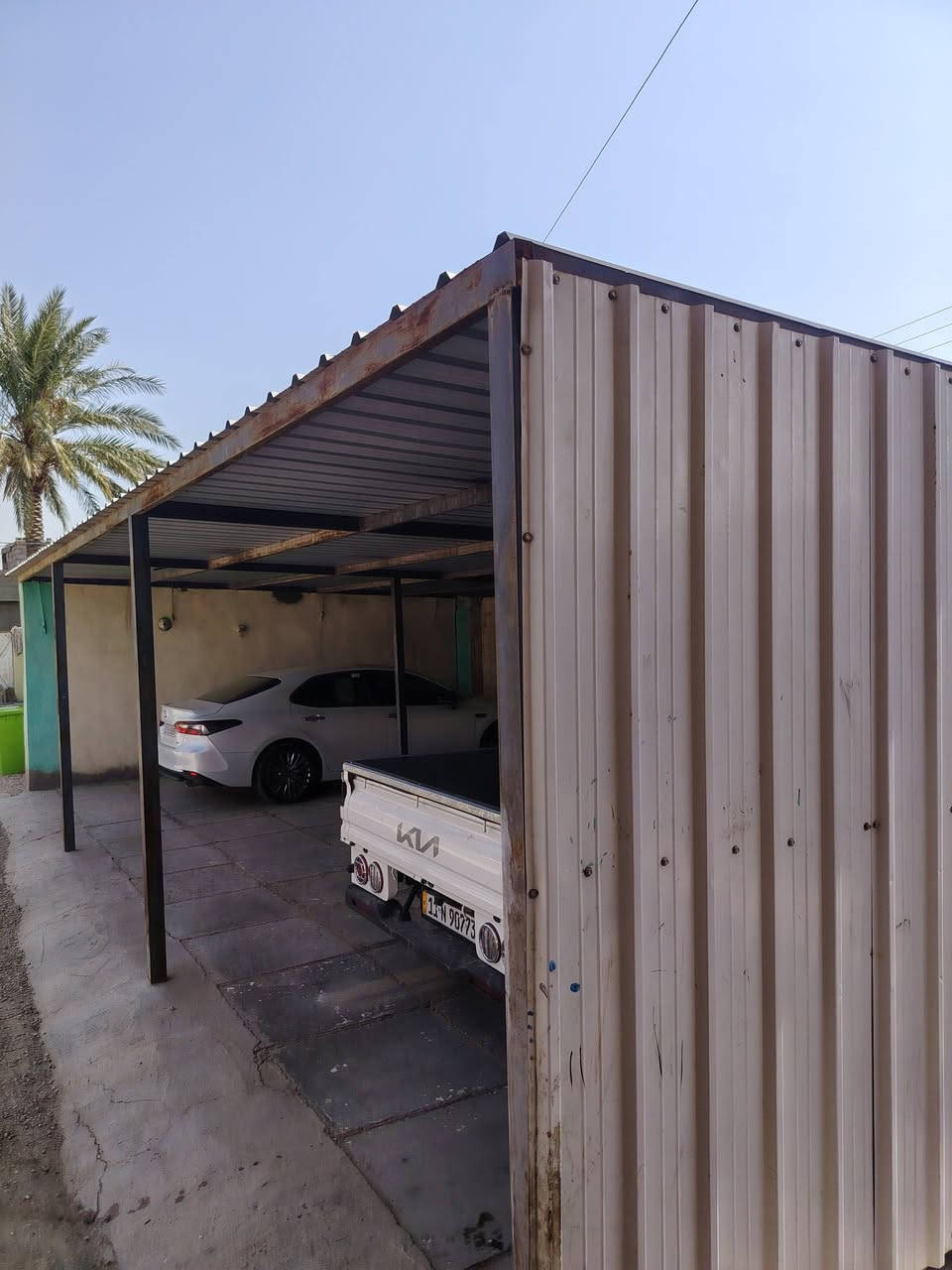 سلام عليكم سقيفه البيع 
جينكو وحديد شخاطه ابو 4
ودنك بوري مربع اب 4
حديد وجينكو والله جديد 
طول 11متر وعرض7متر
ستفسار تصال***********
مكن الانبار الخالديه
