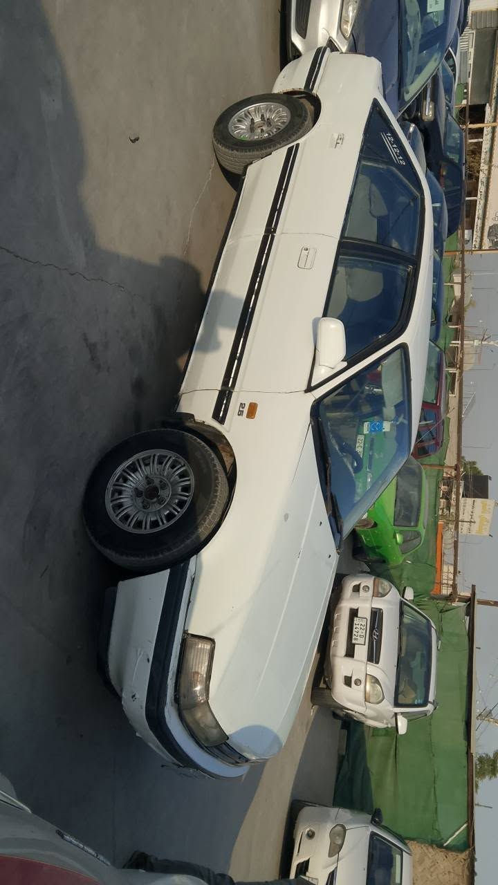 ماشاء الله تبارك الرحمن 
مازده 626 كير عادي 8 بخ مرغوب 
موديل 90 رقمها دهوك سنوايه منتهي
كير محرك بيلادي بل شرط
صبخ ولا عام حيزام
تحويل غرامات وكاله بل شرط سعر27 وبي مجال قليل
سيارا مكان اربيل 
***********واساب أربيل, العراق
