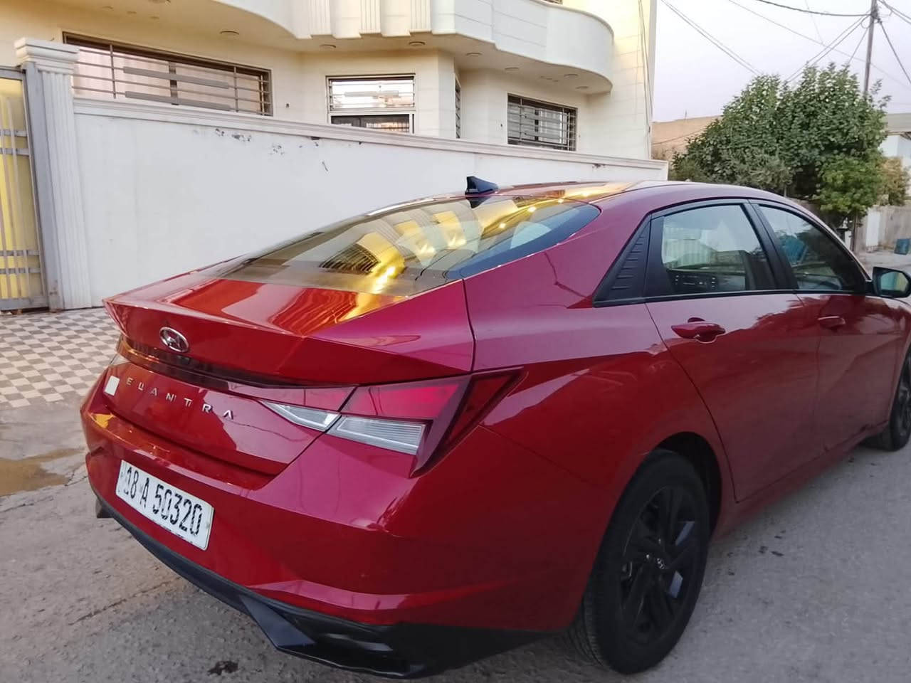 النترا 2021 لون ماروني 
رقم بايل سياره حره
مواصفات SEL

صندوق ذكي 
ماشيه ١٢٠
تحديد مسار

حساسيات جانبيه 

قياده ذاتيه

رادار

٣ انظمه

تحكمات

كامره خلفيه 360 

تشغيل عن بعد

بصمه

داخل اسود

ويل كب اسود تخم تاير جديد

محرك ٢٠٠٠ دوش

و بعد بيها مواصفات

اير باك دشبول طاك

سعر١٣٥  بيها مجال حك جيه
كير مكينه كفاله
***********
