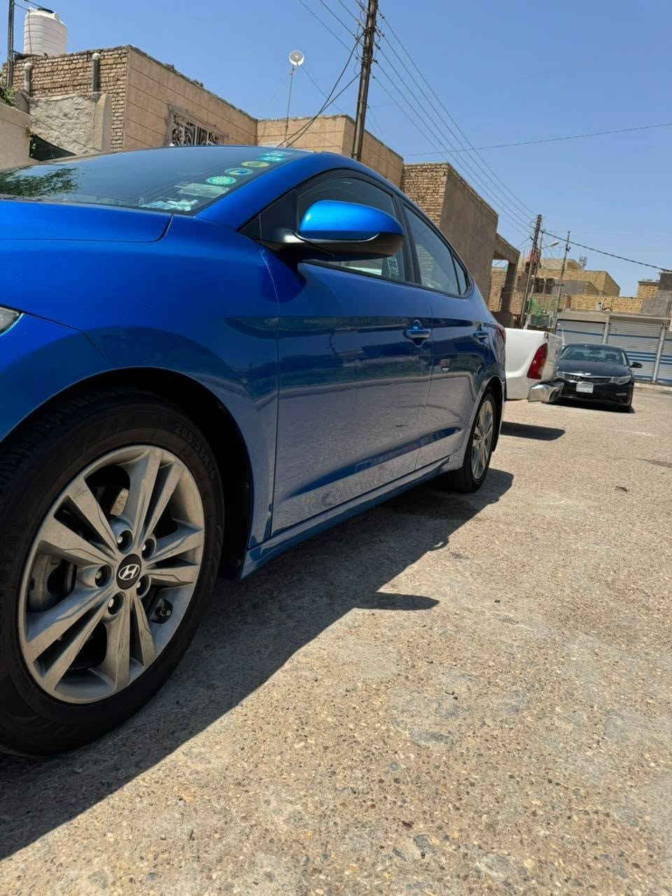 سلام عليكم سياره لبيع نتره ٢٠١٨سياره من ضربه كفاله عامه بس كم زاغ بيه سياره حلوه او نضيفه مكينه ٢٠٠٠دوش رقم نكليزي سياره جهازه او حلوه سعره ١١٨او بيه مجالل رقم *********** او بيك خير او تلل
