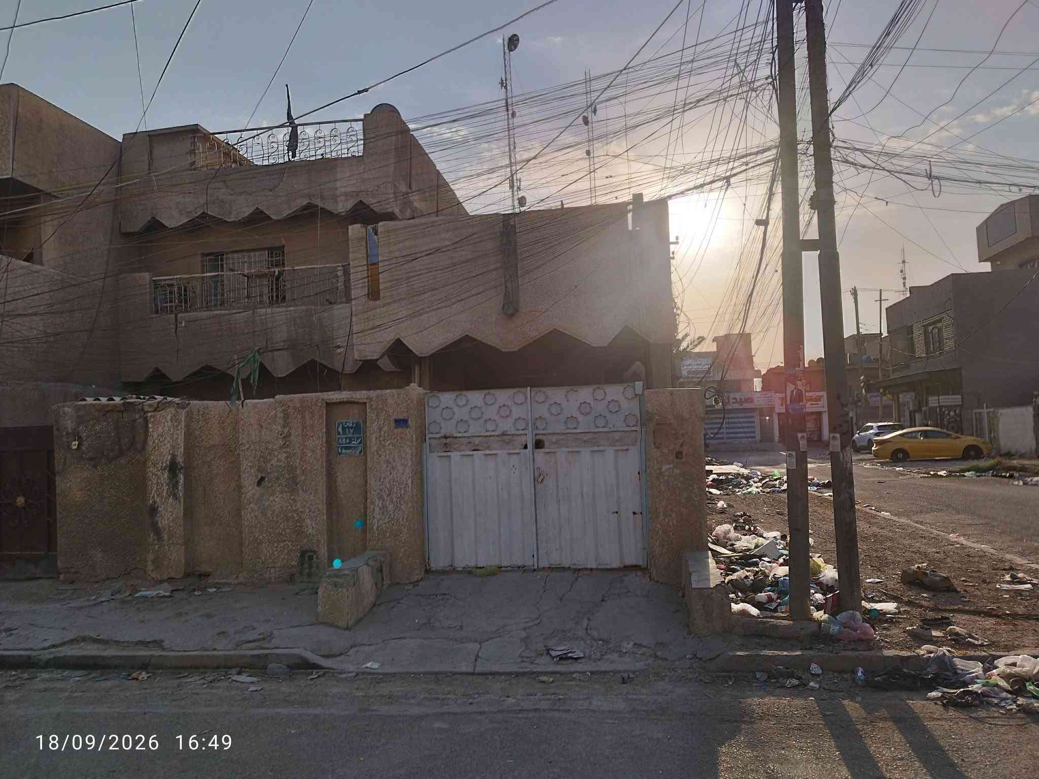 دار للبيع مقسم الى مشتملين المساحه ميتين 200متر ركن خلف الشارع العام شارع الرئيس للبو دشير الإتصال على الرقم التالي ‏‪***********‬‏يم السوق  الدار فارغ.

نص مكتوب في الصور:
- 18/09/2026 17:06
- 18/09/2026 17:04
- 18/09/2026 17:03
- 18/09/2026 16:49
- 18/09/2026 16:48