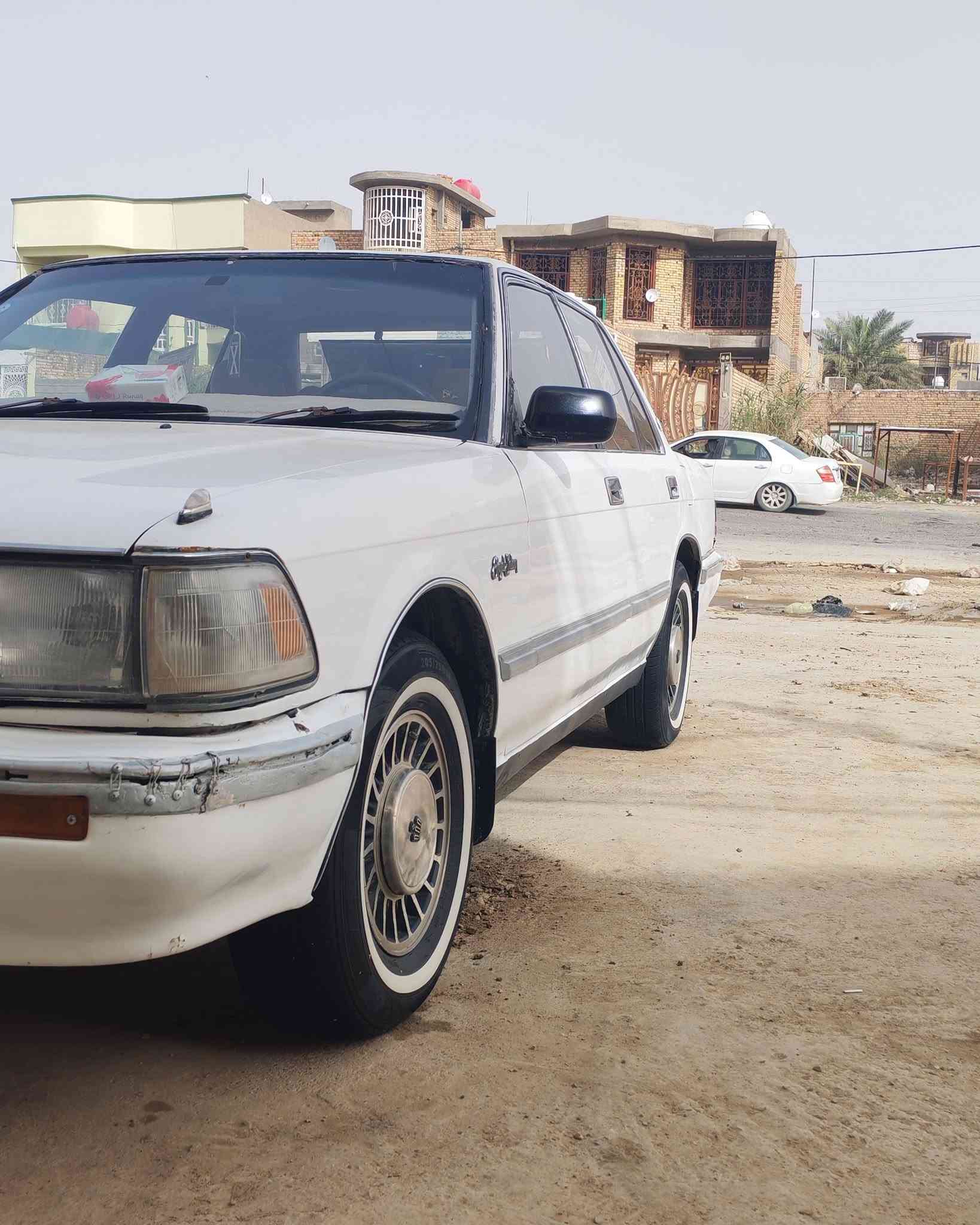 سوبر سيدان • ١٩٩٠ • بابل