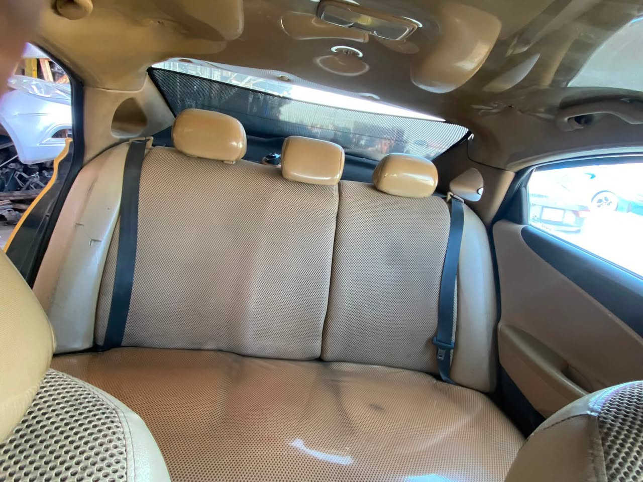 سلام عليكم
سوناتا موديل ٢٠١٢ 
مكينه مجفته جديد شرط الكفاله
امريكيه اصل
عليها دعاميات ١٤ 
حادثه قطعتين جاملغ امامي وبنيد
حداديه كامله على الأخير امامي وخلفي
سياره مرتبه وحلوه حك الي يسترزق على باب الله
سعرها ١٠٠ ورقه وبيها مجال قليل
مكان حله ورديه
رقمي ***********
