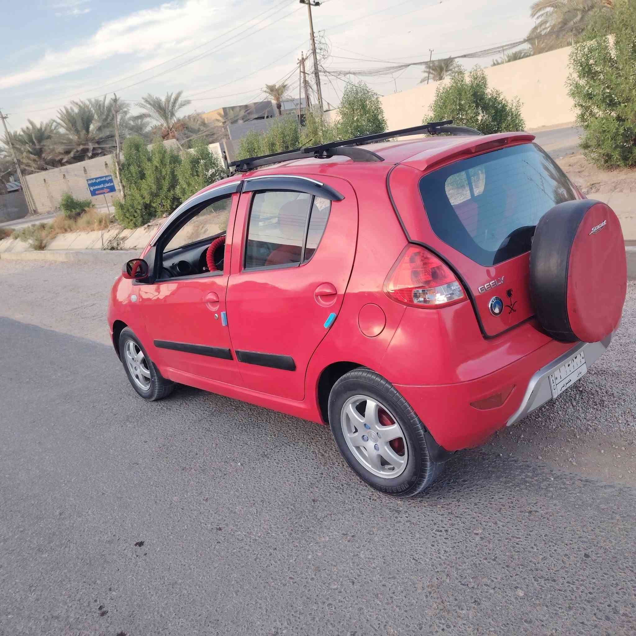 سلام عليكم جيلي بانده كروز مديل ١٣ كير اوتماتيك ومكينه حداديه نضيفات رقم بابل سعره ٤٥ وبيه مجال اي استفسار *********** مكان كربلاء
