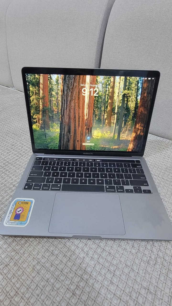 Macbook pro 13 inch m2
للبيع

‏MacBook Pro 13-inch, M2

CPU: Apple M2 chip

Ram: 8 GB 

Cycle count: 150

Touch bar 

Touch ID

السعر :  ١،٠٠٠،٠٠٠

يوجد توصيل

*********** واتساب
