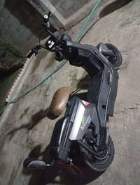 شحن • بطاريات • مجال بسيط