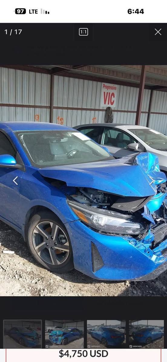 السلام عليكم 
سنترا شهداء بغداد موديل 25 تبديل بنيد فقط بصمه رادار تشغيل عن بعد تحكم مثبت سرعه سياره فول ما عدا الفتحه عداد مسافه 9 آلاف مكانها بالعماره  135 
***********
